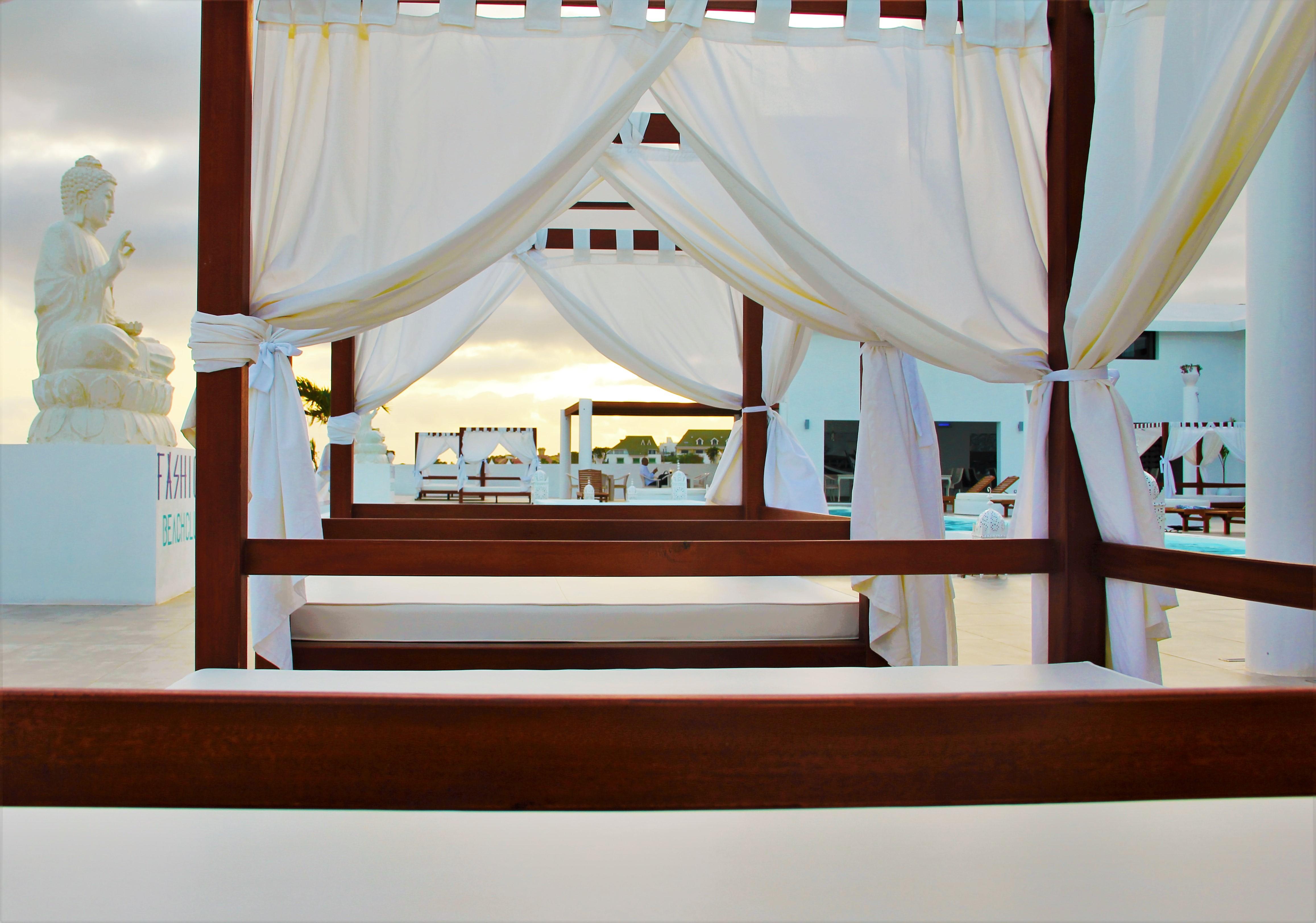 Hotel Livvo Budha Beach Santa Maria Exterior photo