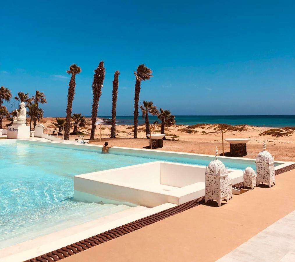 Hotel Livvo Budha Beach Santa Maria Exterior photo